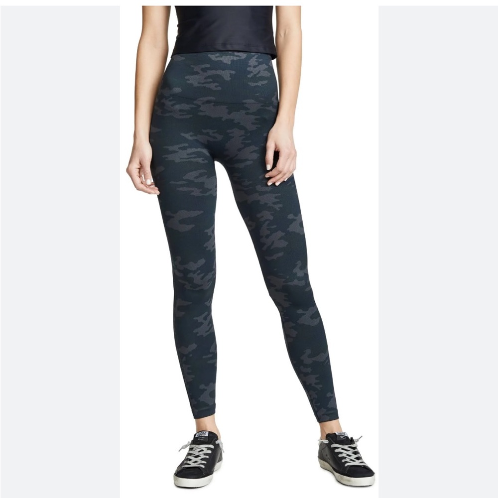 SPANX Look at me now seamless leggings